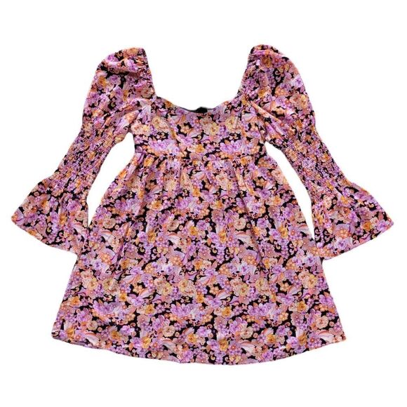 BCBGeneration Baby Doll Smocked Sleeve Floral Print Mini Dress in Retro - Picture 1 of 8